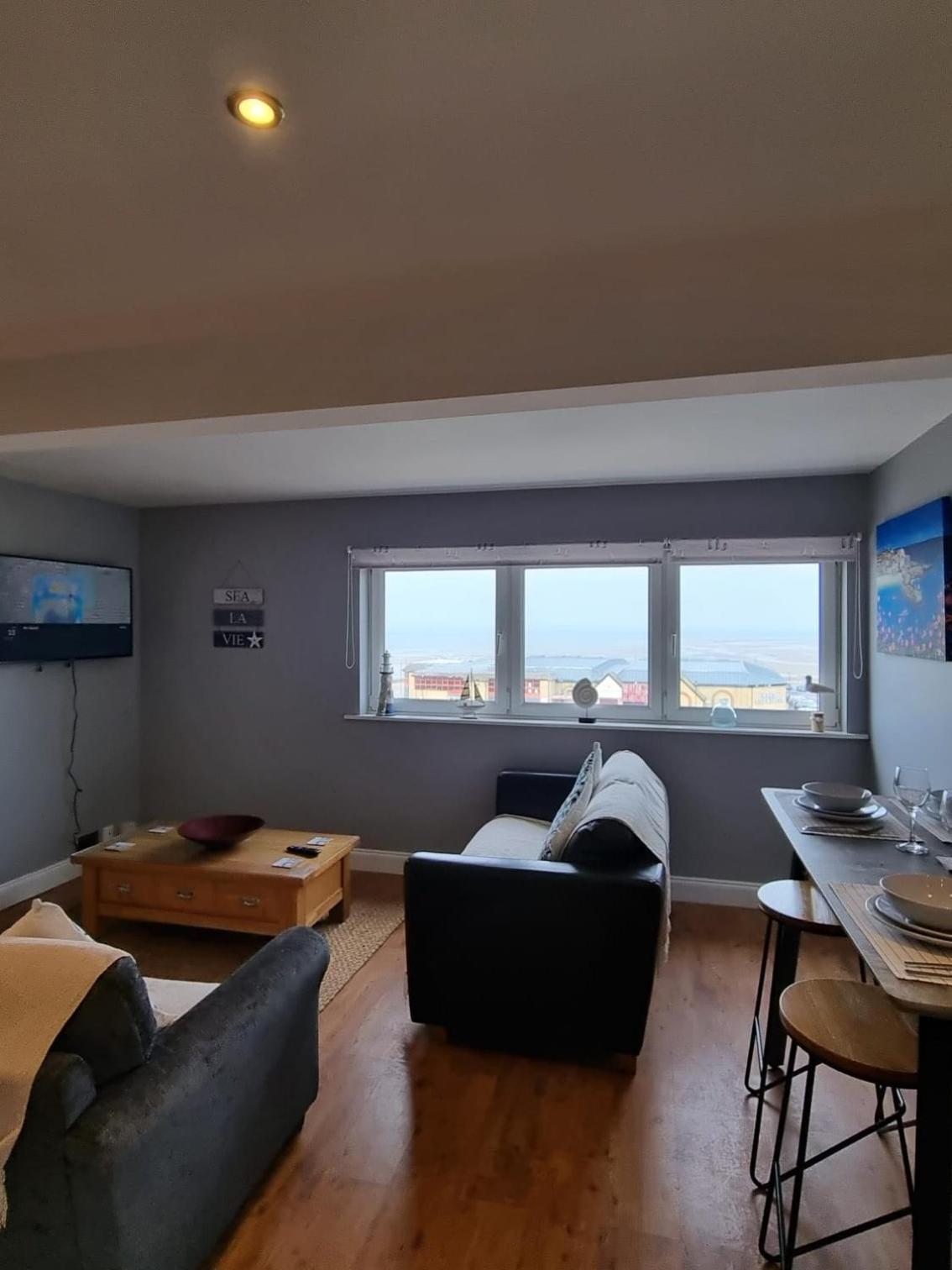 New With Free Offstreet Parking The Lookout At Ryde Esplanade Appartement Buitenkant foto